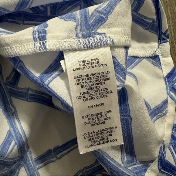 Vineyard Vines Lattice Print Wrap Skirt in Marlin Size 2 - Picture 6 of 10